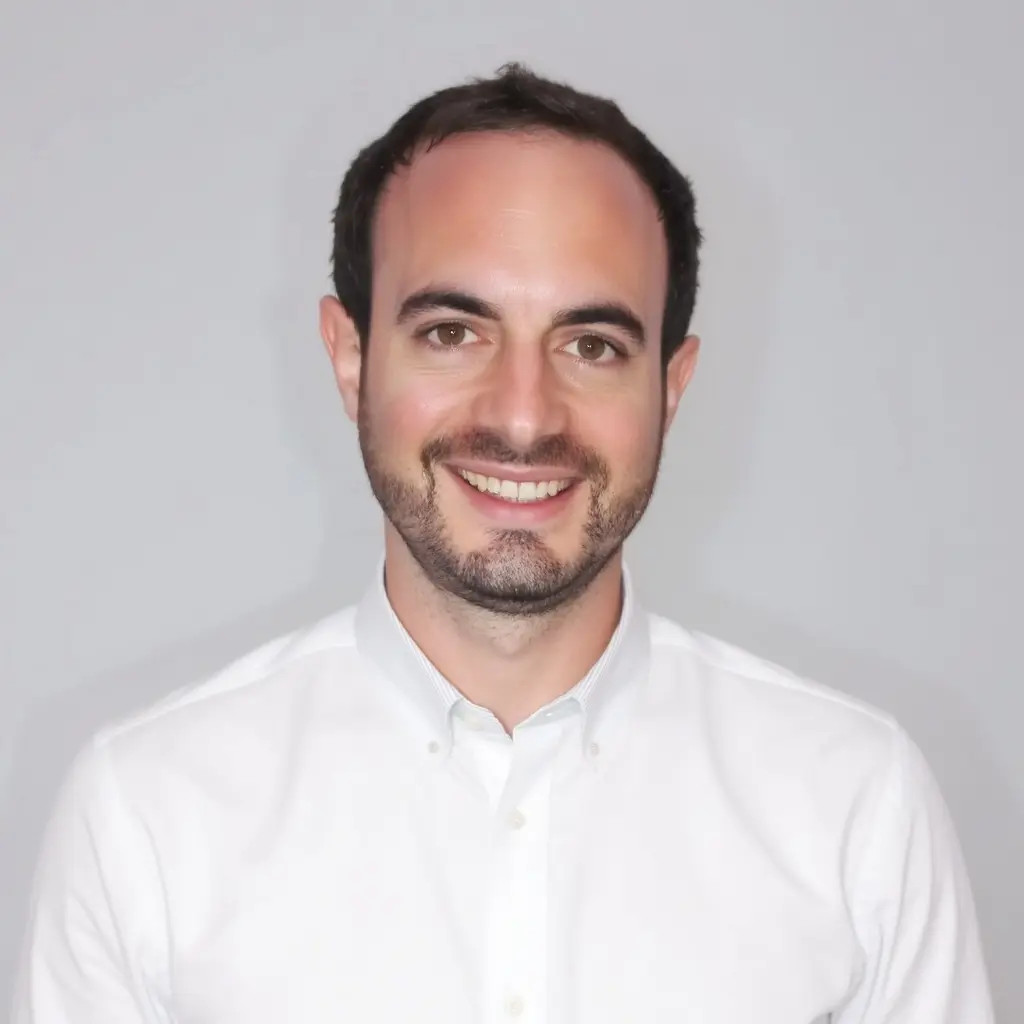 Dr. Joel Alves Brás | Médico Psiquiatra | Cédula 58096